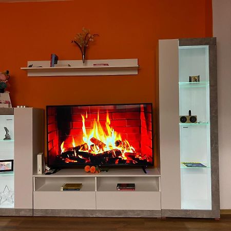 Crisshome1 Букурещ Екстериор снимка