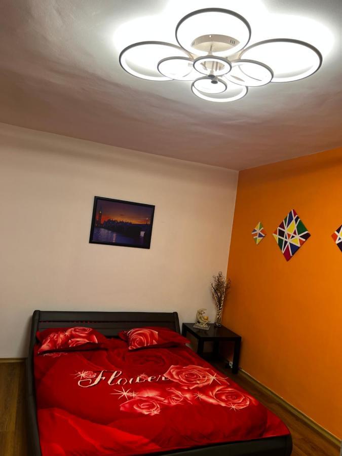 Crisshome1 Букурещ Екстериор снимка